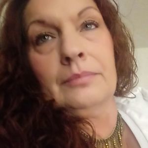 Meet your Posher, Carol